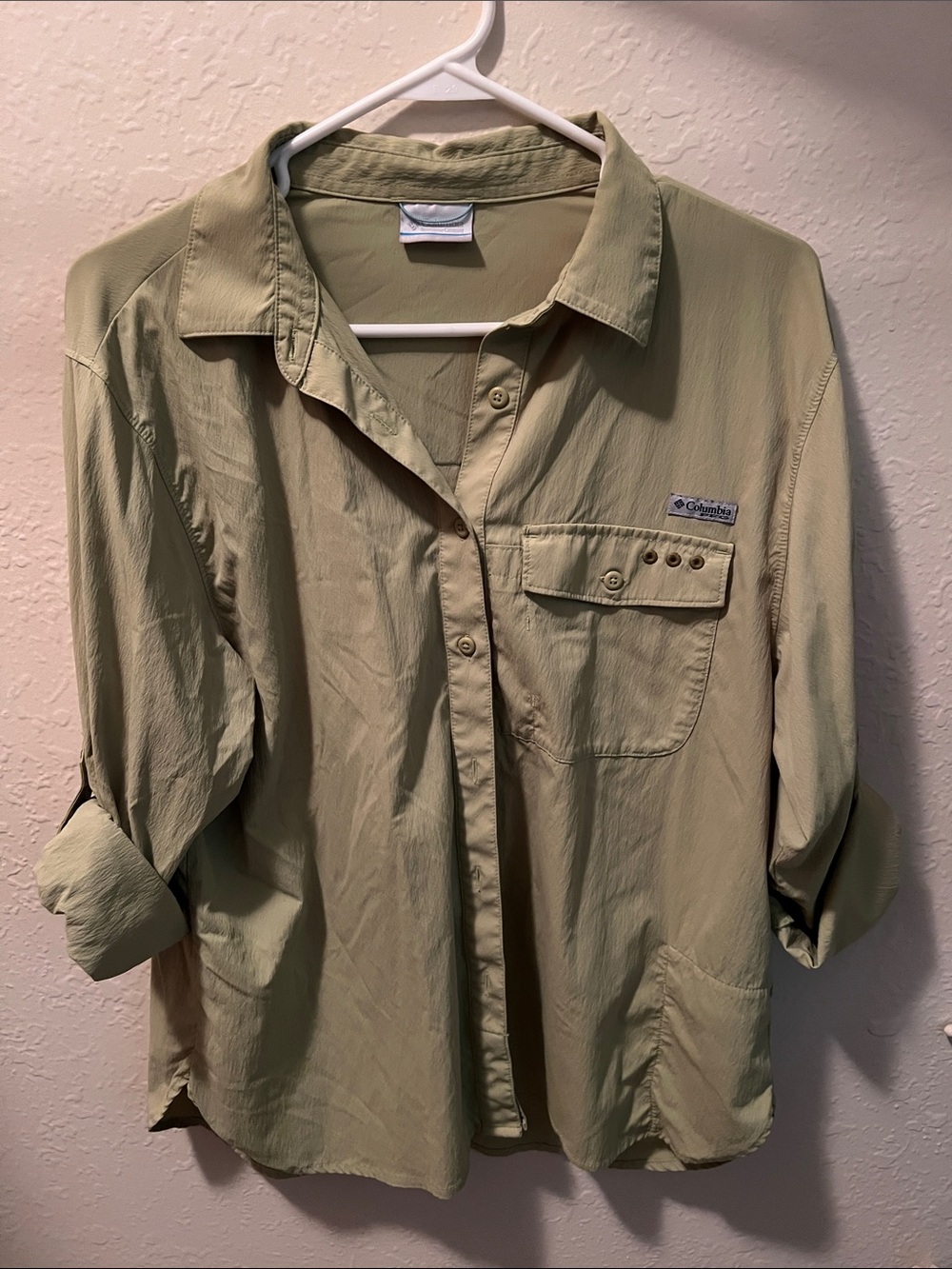 Columbia Women’s Button-Down Shirt